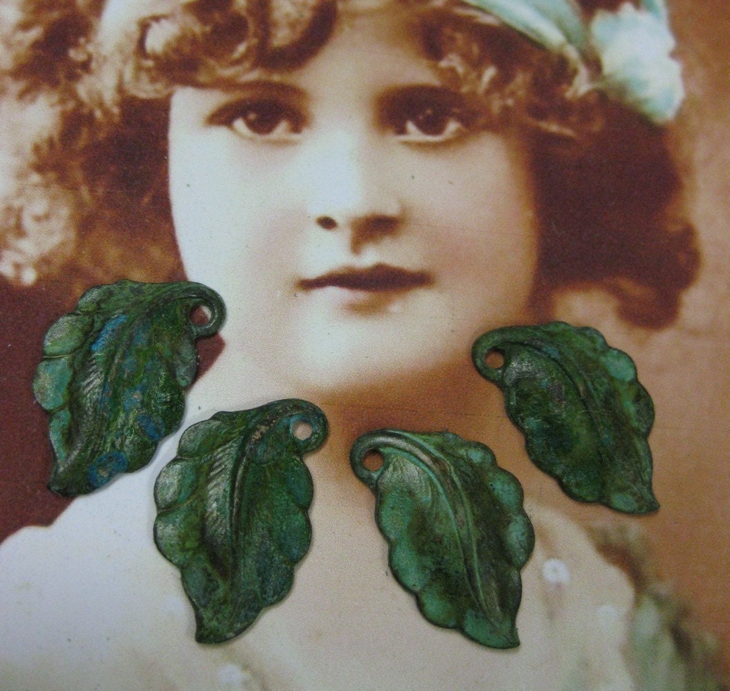 Verdigris Patina Brass Leaf Drops Dangles Charms 60VER x4