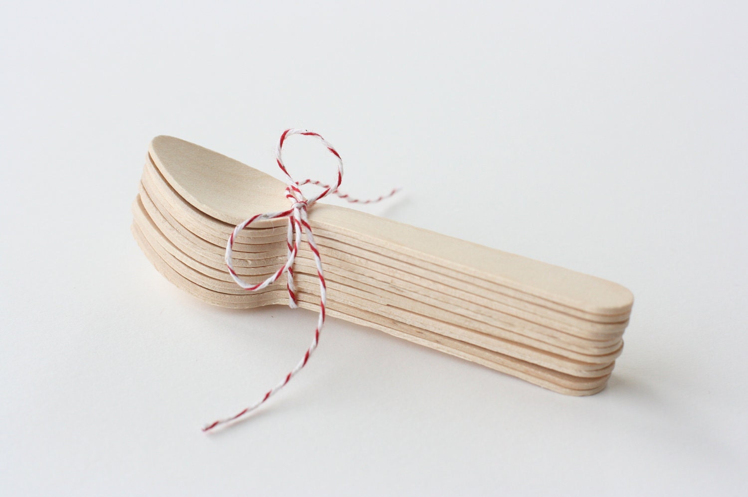 24 DELUXE LIDDED Wedge-Shaped Pie Box Kits with SPOONS