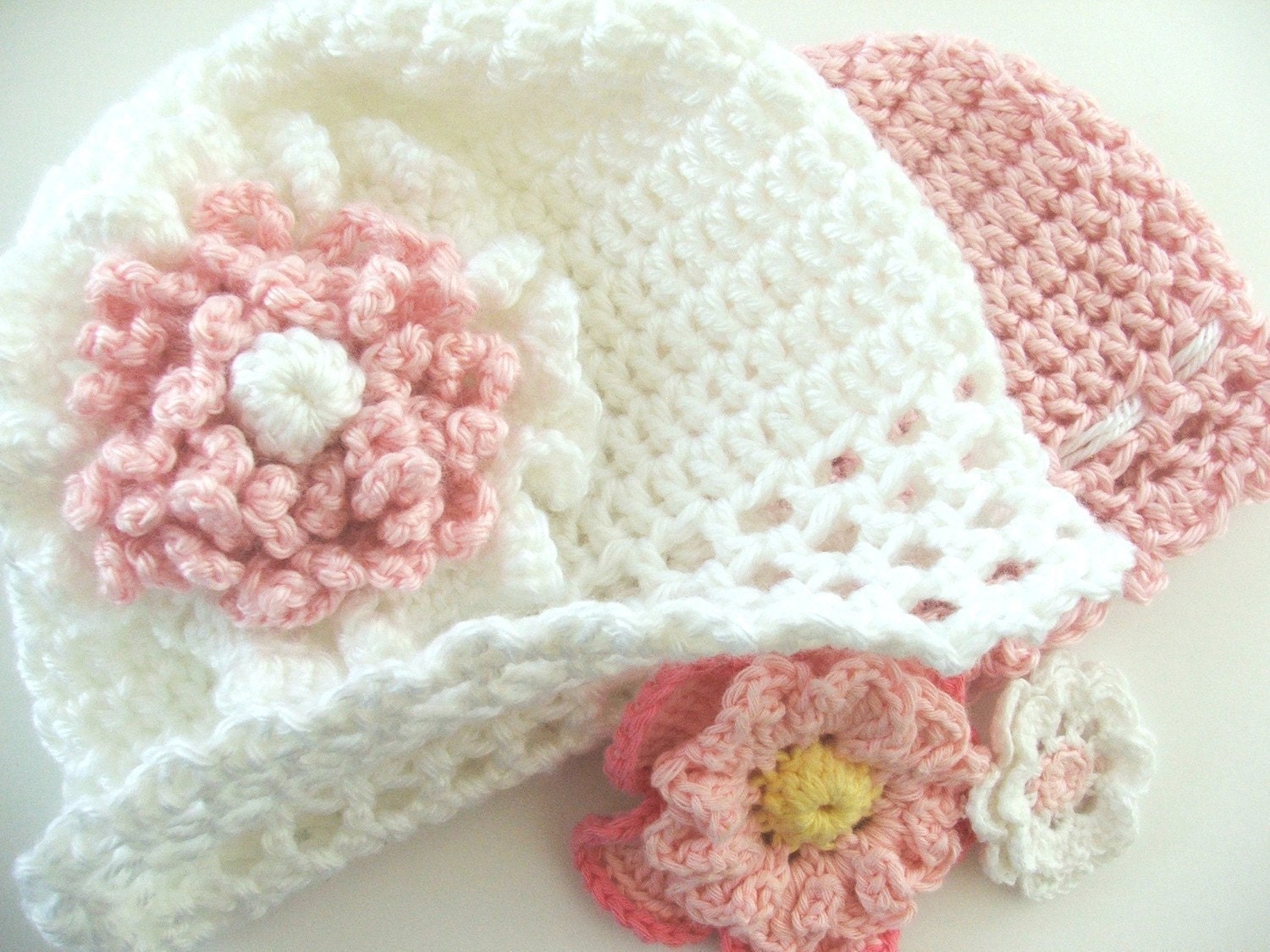 PATTERN - Fast and Easy CROCHET PATTERN Baby Cap with Flowers