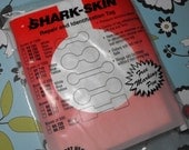 1000 Pack Anti Rip Sharkskin Brand Mylar Dumbell Style White Jewelry Price Tags