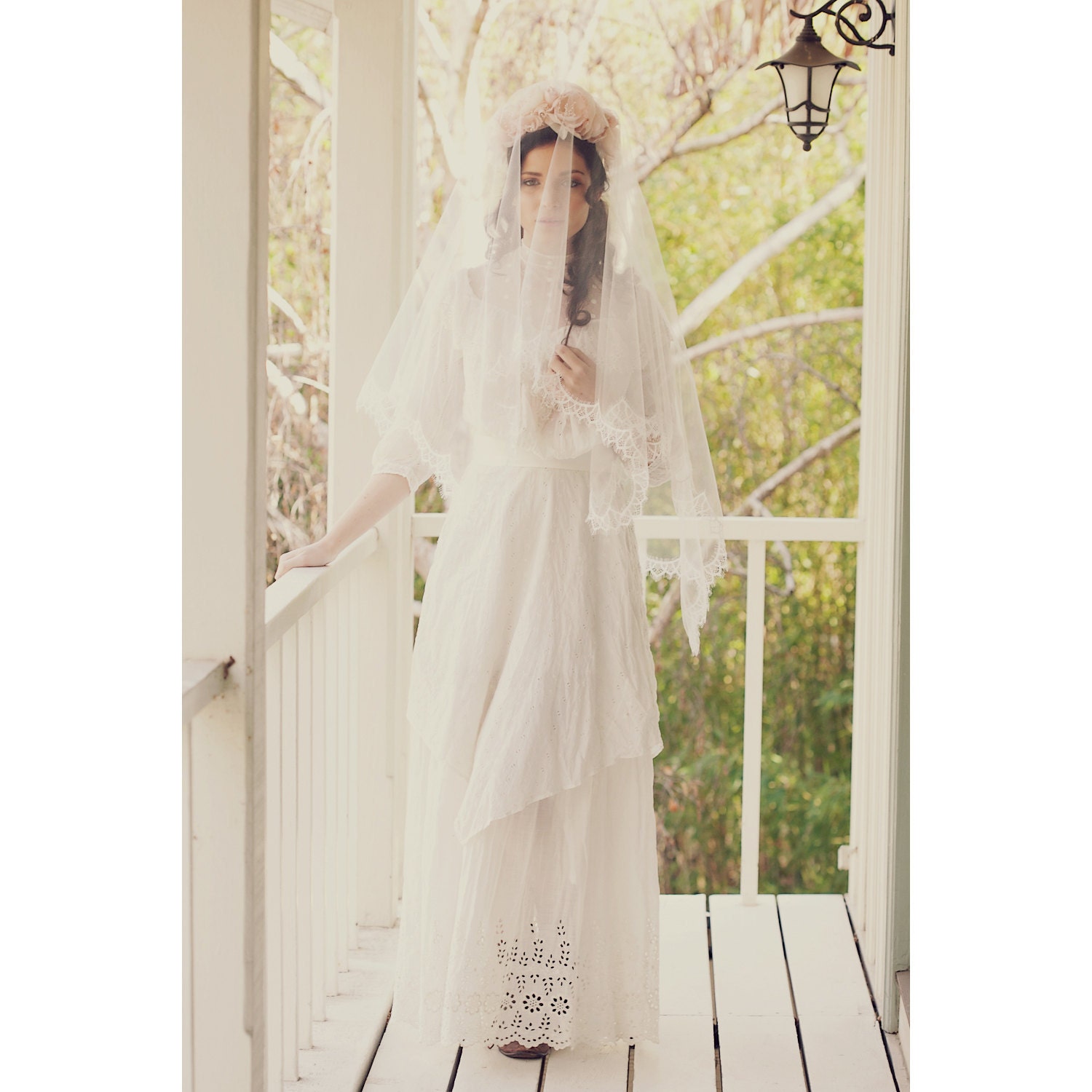 1920s Lace soft edge handkerchief bridal veil /  732