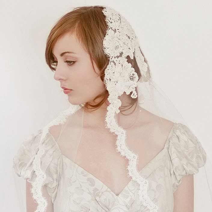 Lace Bridal Cap Mantilla Alencon Lace Veil 730