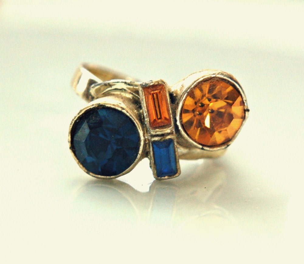 vintage faux topaz and sapphire abstract ring