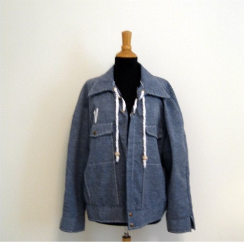 vintage lightweight denim jacket with letter v embroidered