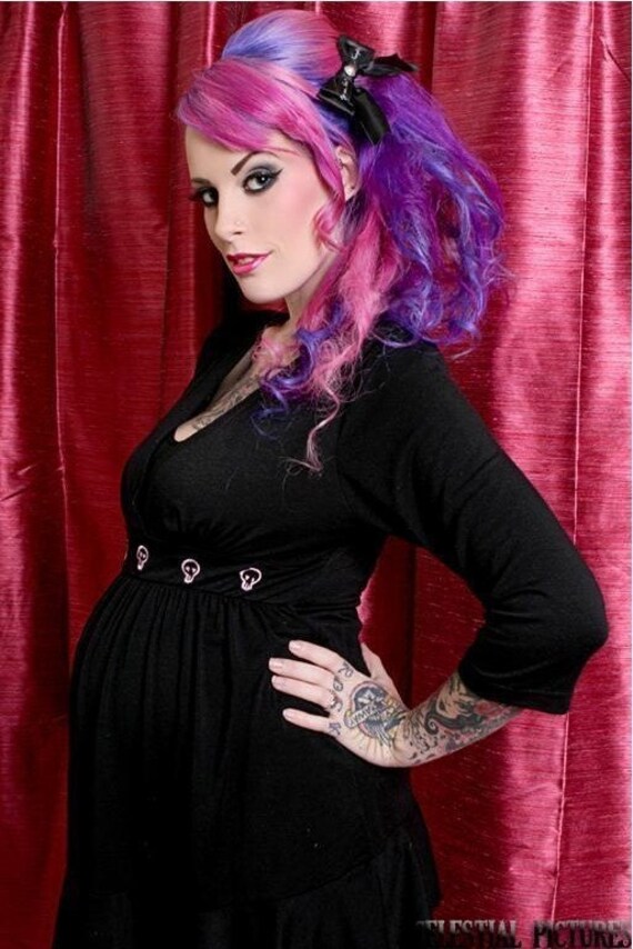 Maternity Top - MamaSan Maternity Apparel Band of Skulls Punk and Rockabilly Edgy