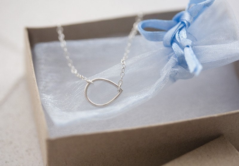 Single Petal Necklace