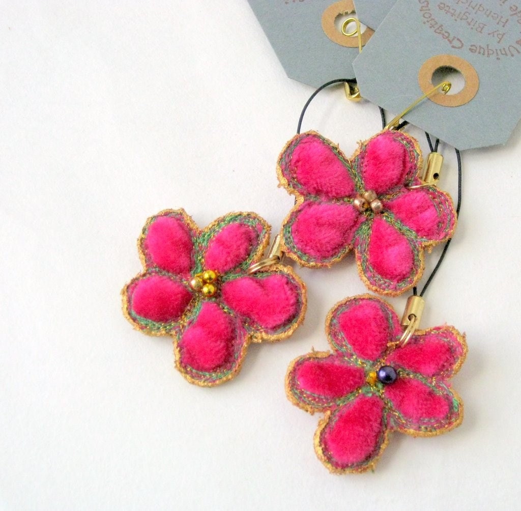 Cell phone flower purse charm pink velvet cute
