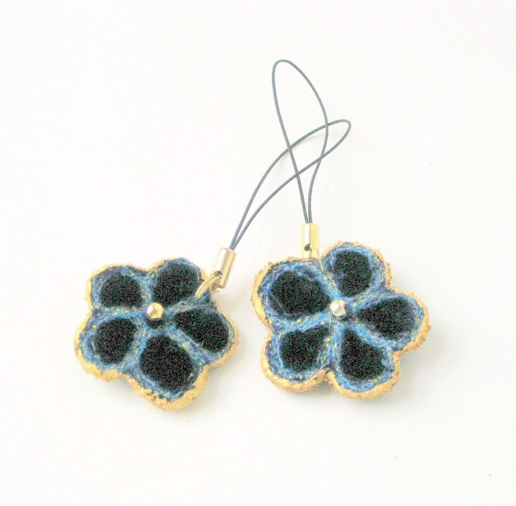 Mobile phone camera charm embellishment flower navy