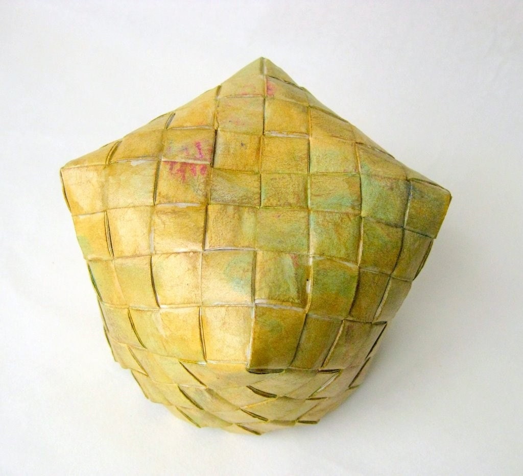 Basket hand woven ocra golden unique