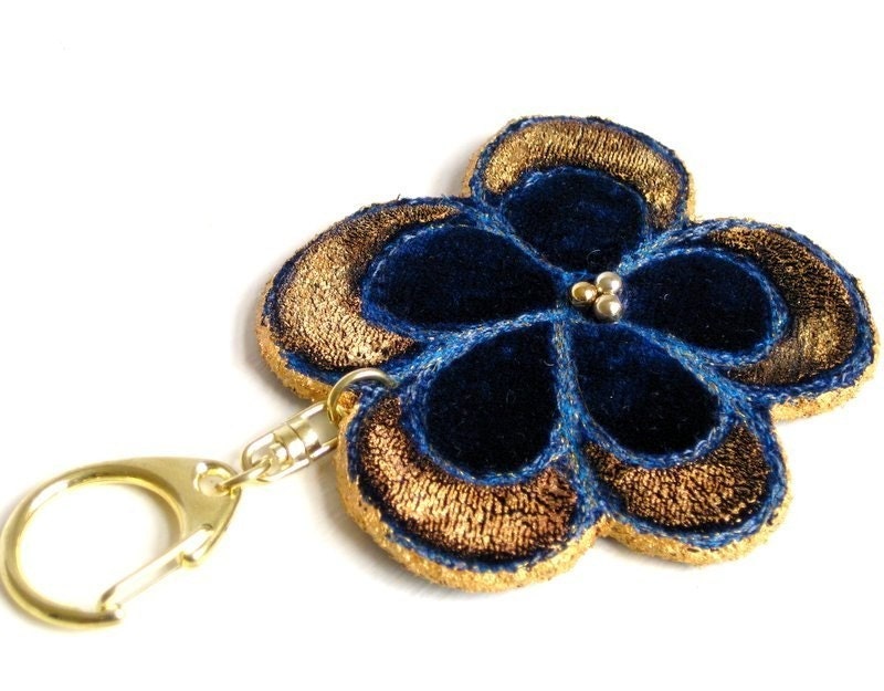 Keyring flower dark blue velvet golden handmade unique