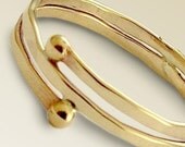 14K yellow gold filled hammered simple wedding band - What's your story