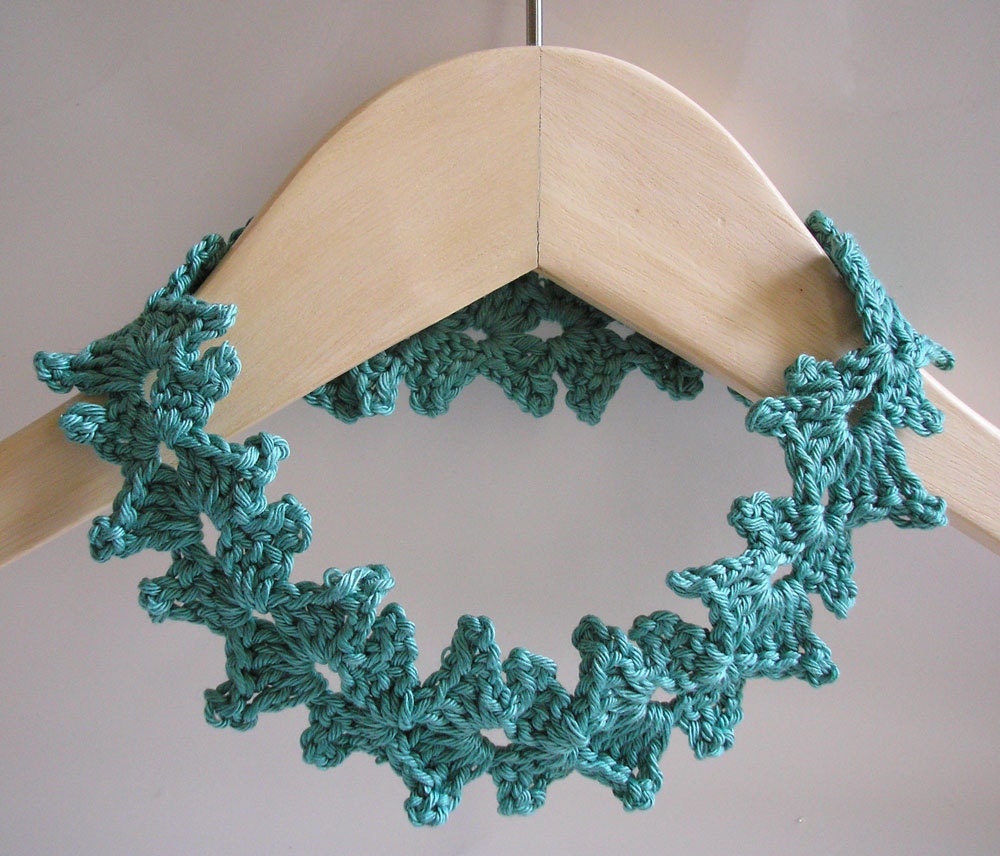 Ivy crochet necklace - pdf pattern