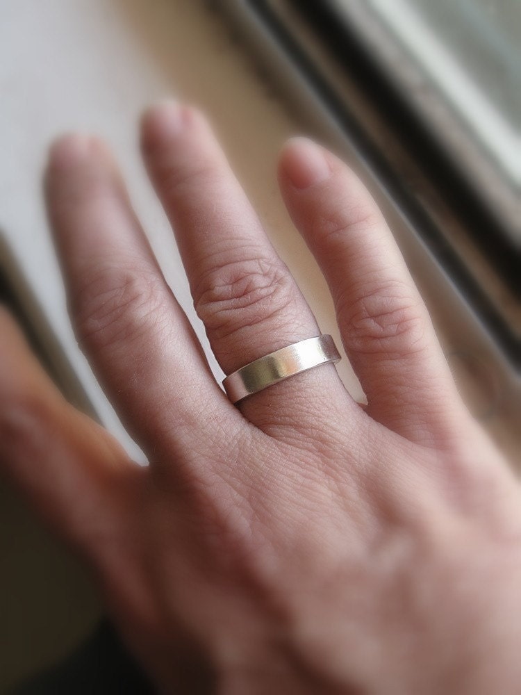 Wedding Band Set - Rustic personalized wedding  rings