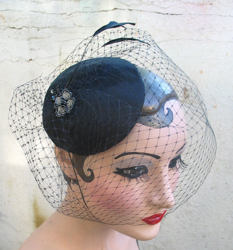 Weddings, Black Birdcage Veil, Feather Fascinator, Cocktail Hat, Rockabilly, Pin Up, Head Piece, 1940's,Batcakes Couture