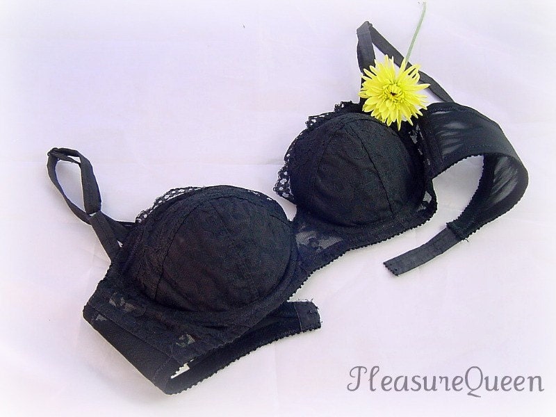 Busty Black Carnival Push Up Bra  60s Vintage  34/35 B