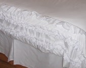 FULL/QUEEN size White Duvet Cover with pretty ruffles