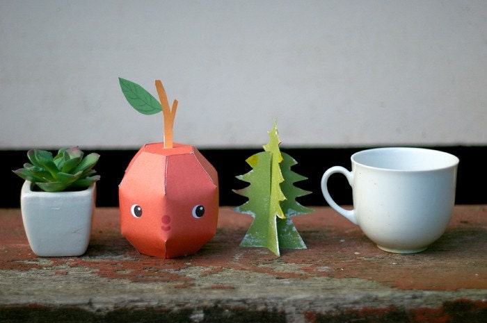 DISCOUNTED TO 99c, Sweet, Red Arthur Apple - Printable PDF paper craft