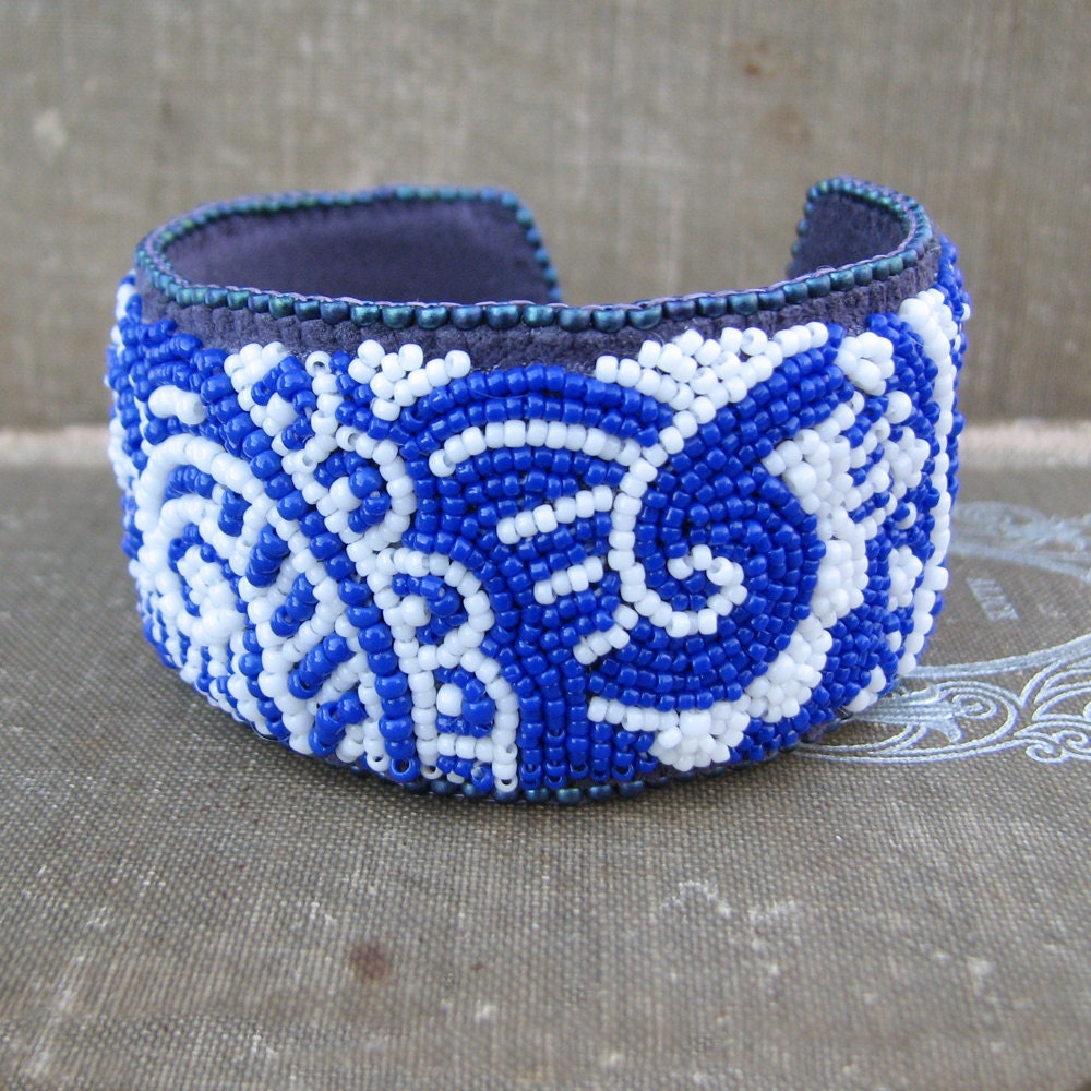 Blue Paisley Cuff, Bead Embroidery, Mehndi Inspired - windyriver