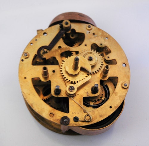 Clock - Gilbert Co.1902 Vintage