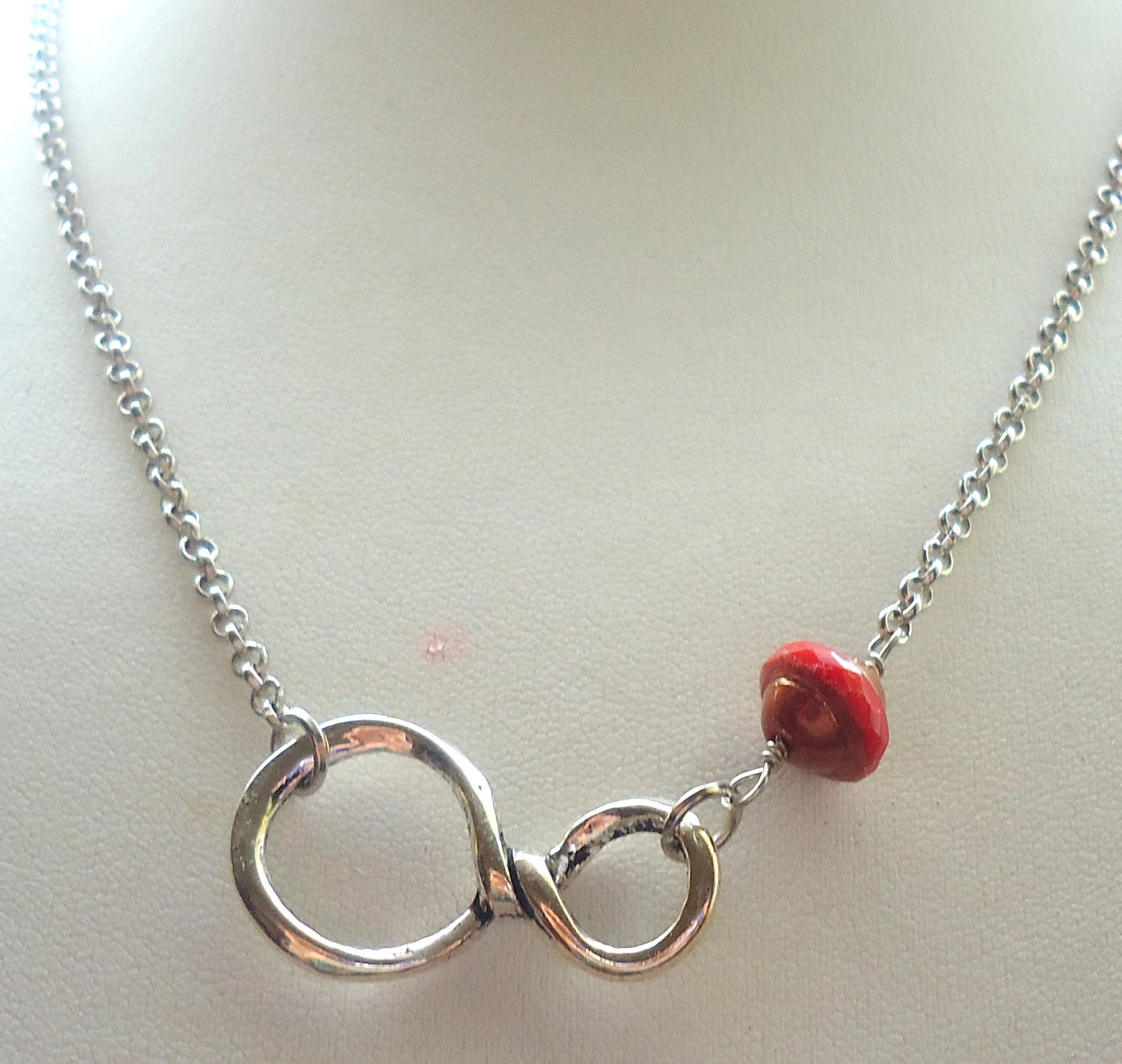 Infinity Necklace Silver