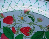 beautiful green strawberry tin tray