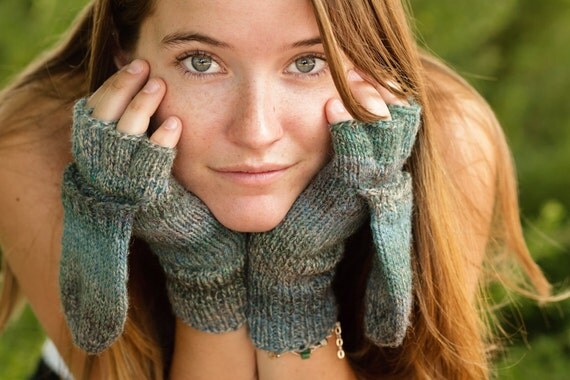 Knick Knack Knucks Pattern PDF