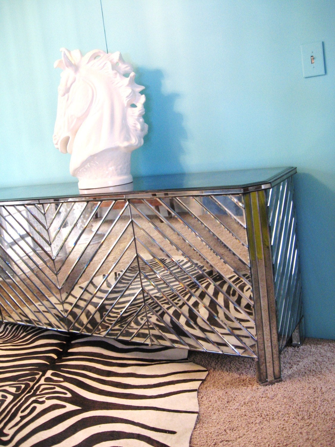FABULOUS Mid Century HOLLYWOOD REGENCY Antique MIRROR CREDENZA Cabinet