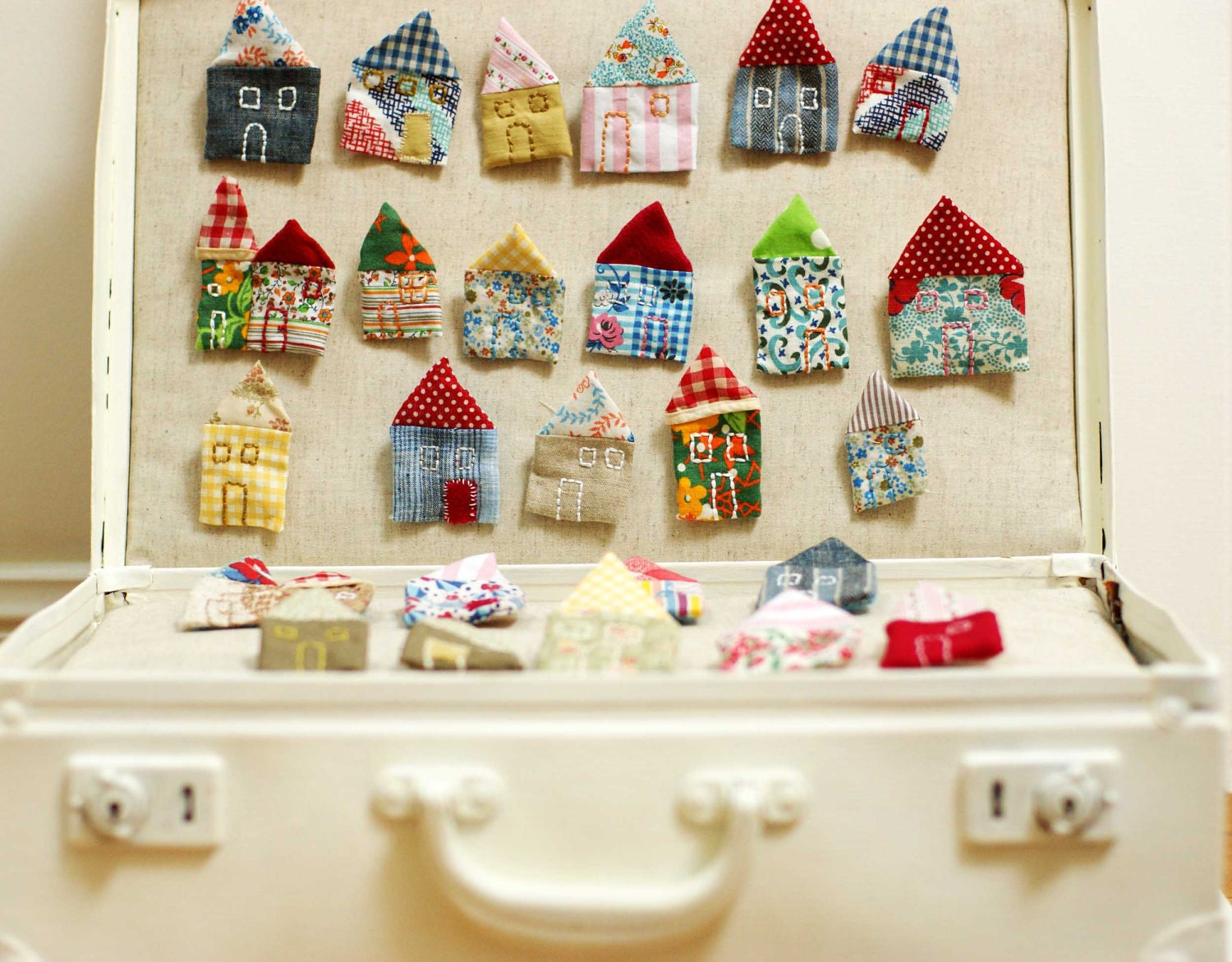 Creamy Soft Linen Vintage Fabric House brooch pin with tiny stitched doors and windows