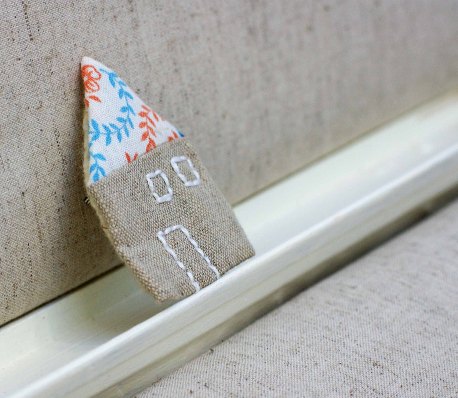 Creamy Soft Linen Vintage Fabric House brooch pin with tiny stitched doors and windows