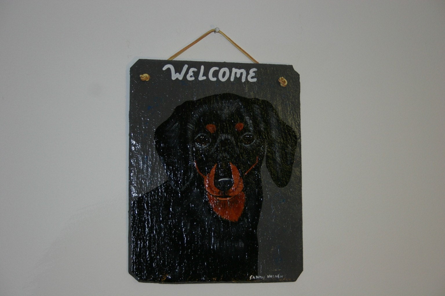 Dachshund (black and tan)Welcome Slate