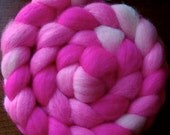 Sophie's Choice Sophia Loves Pink Spinning Fiber 4 oz Corriedale