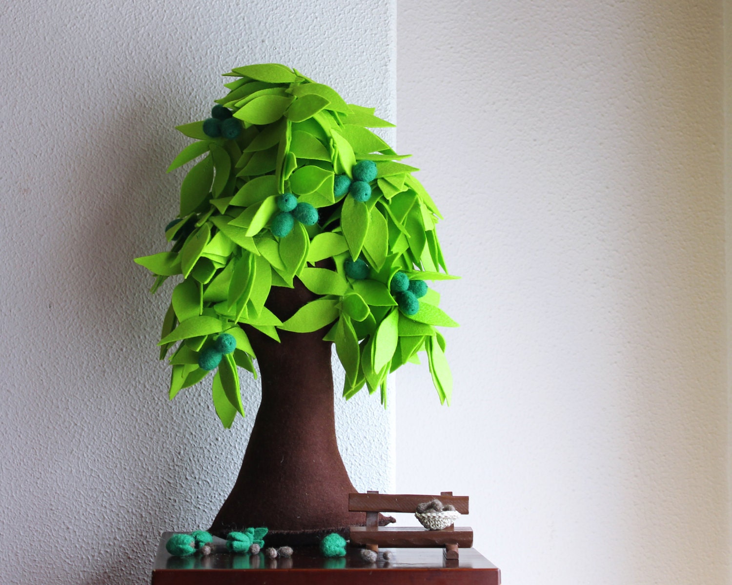 Walnut - Felt Tree. Home decor