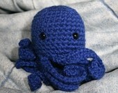 Octopus Amigurumi: Royal Blue Crocheted Plush