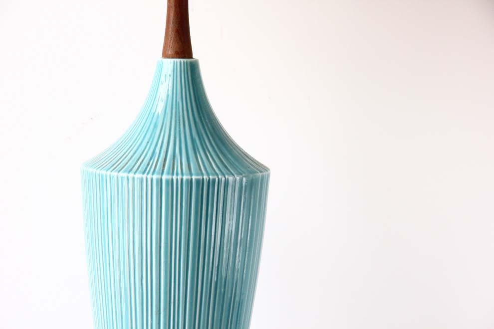 r e s e r v e d Aqua Ceramic & Teak Table Lamp