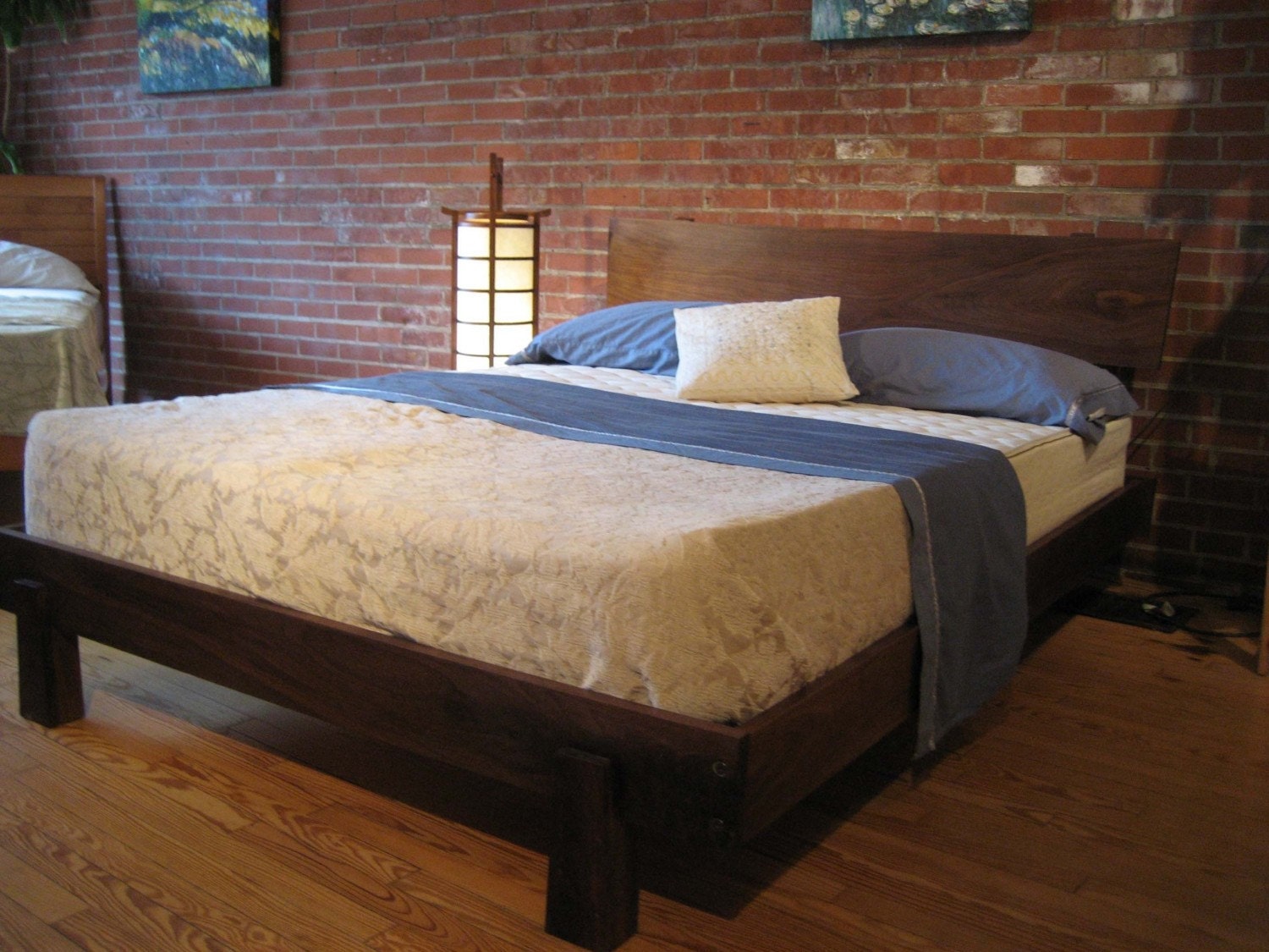 Walnut Enso Bed King Size