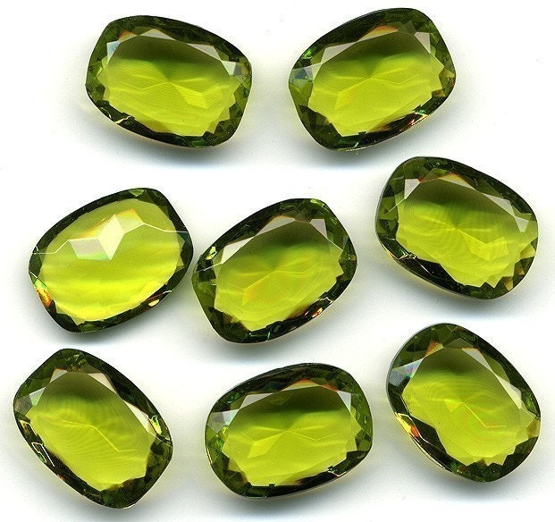 Vintage Olivine Stones Table Tin Cut - 18x13mm - No Foil - Western Germany