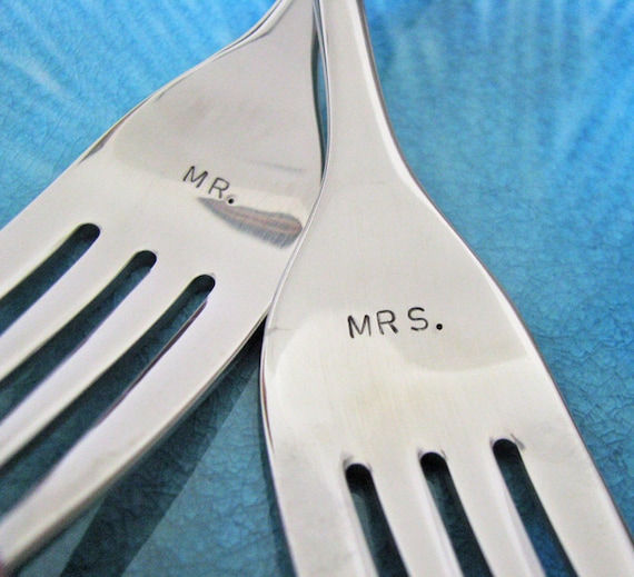 custom wedding cake fork set - personalize for a great gift and wedding keepsake