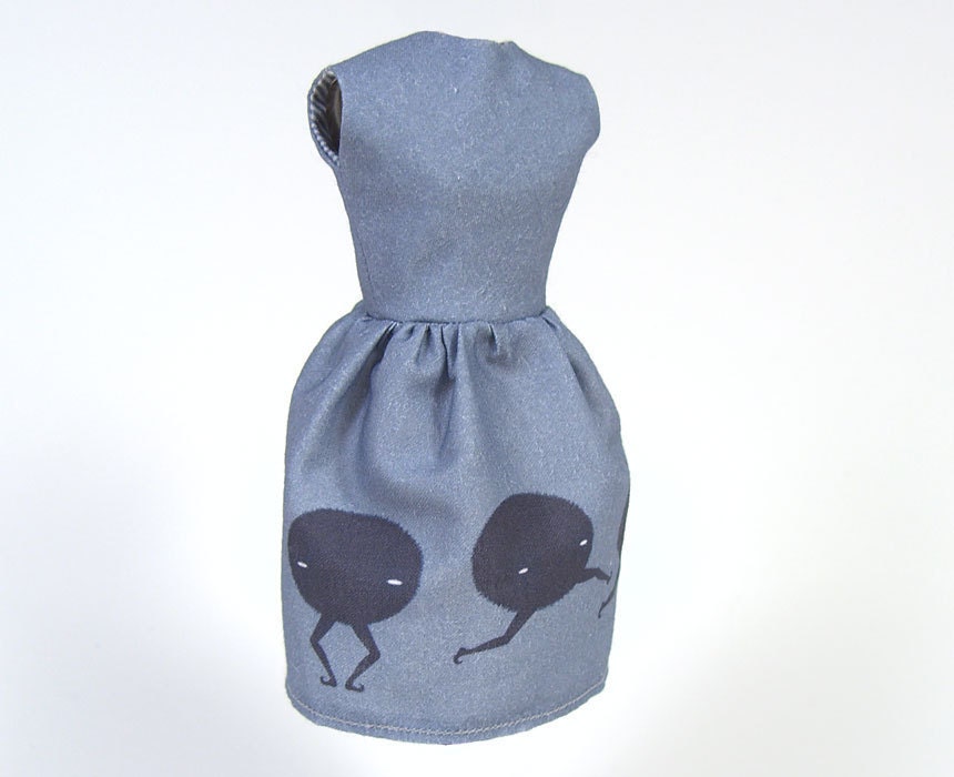 DIY Blythe Fuzzy Plie Dress