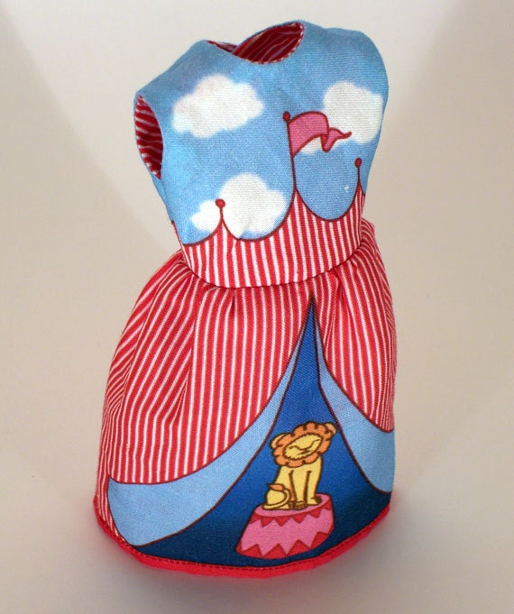 DIY Blythe Circus Dress