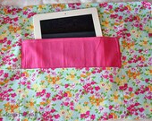 Vendor Teacher iPad Art Craft Half Apron Spring Pink Blue Yellow Flowers Fabric (4 Pockets)