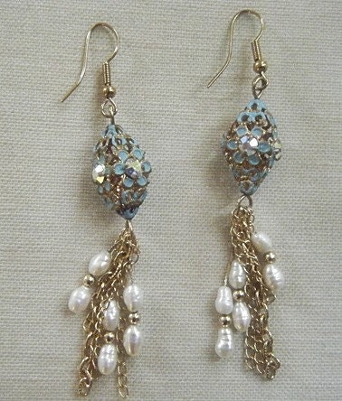Vintage turquoise beading and chains & pearls