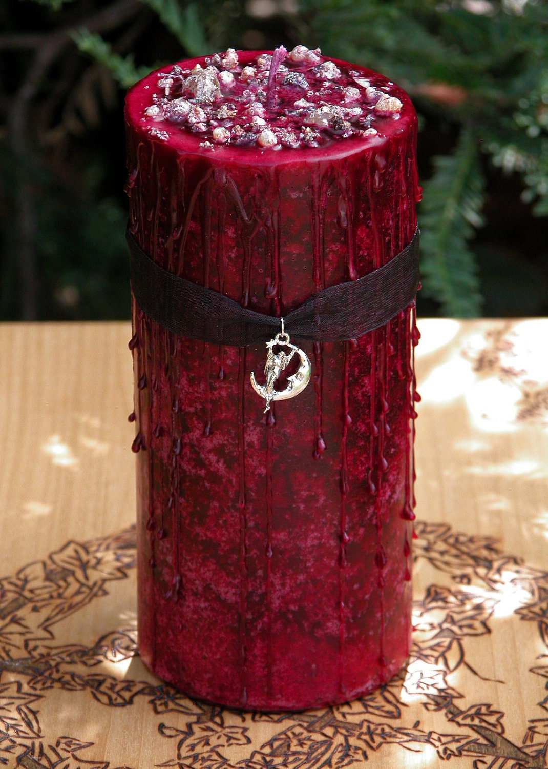 Blood Moon . Moontime Lunar Alchemy Witches Alchemy Candle . Lunar Magick, Goddess Workings . Dark Earthly Moonflower, Bladderwrack and More