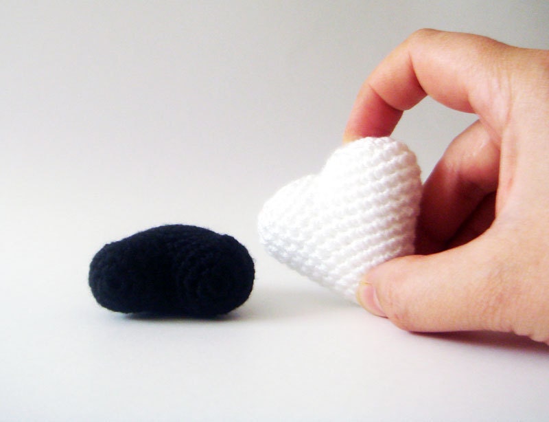 SALE Amigurumi  hearts black white(set of 2) wedding favor or christmas  ornament hostess gift stocking stuffer