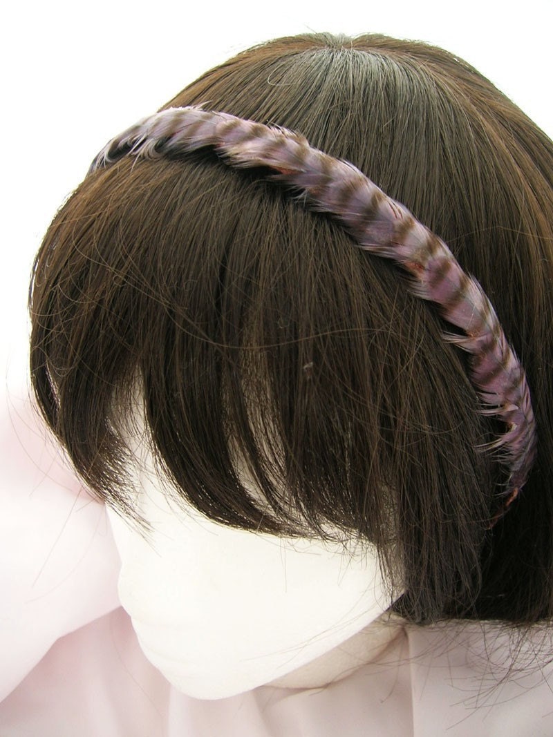 Periwinkle blue feather headband - blue dyed guinea hen feather fascinator headband - Chic fashion