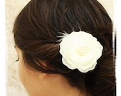 Bridal hair flower, IVORY Wedding Hair Flower with Feathers and Pearls Accessory