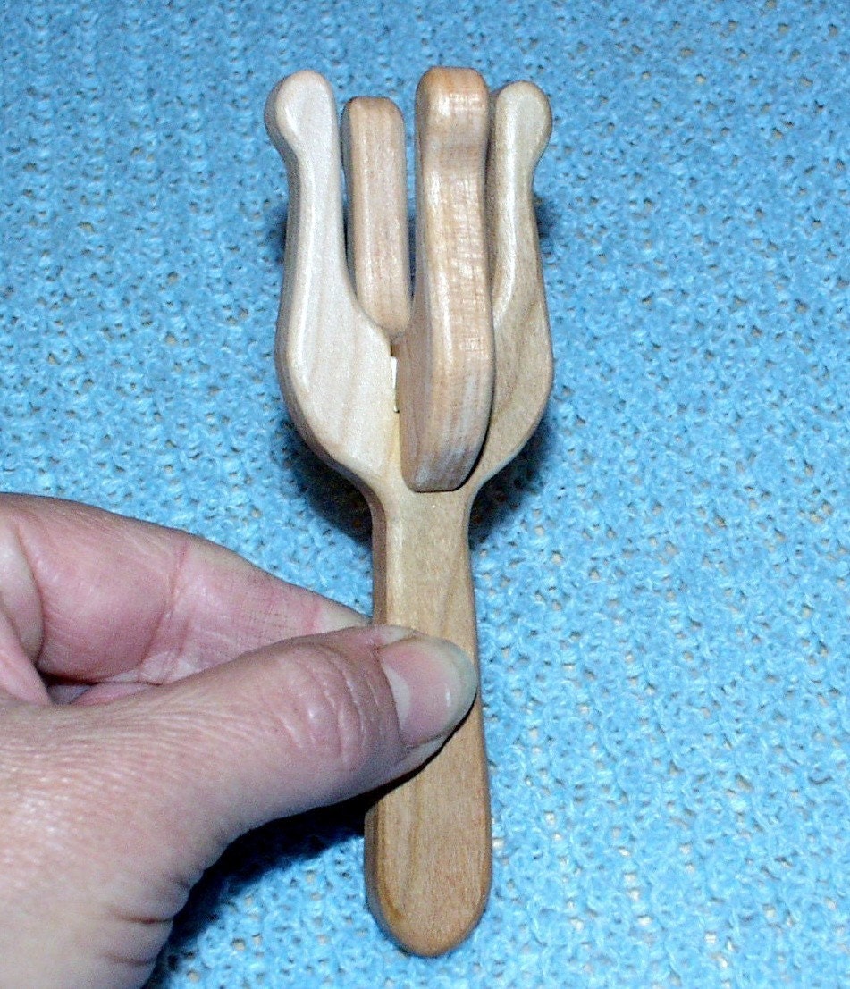 Large Lucet 4 prong