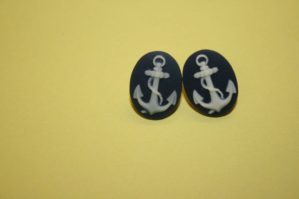 Small Navy Anchor Cameo Earrings