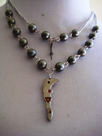 Daggers for Divas. Steampunk Necklace DC208
