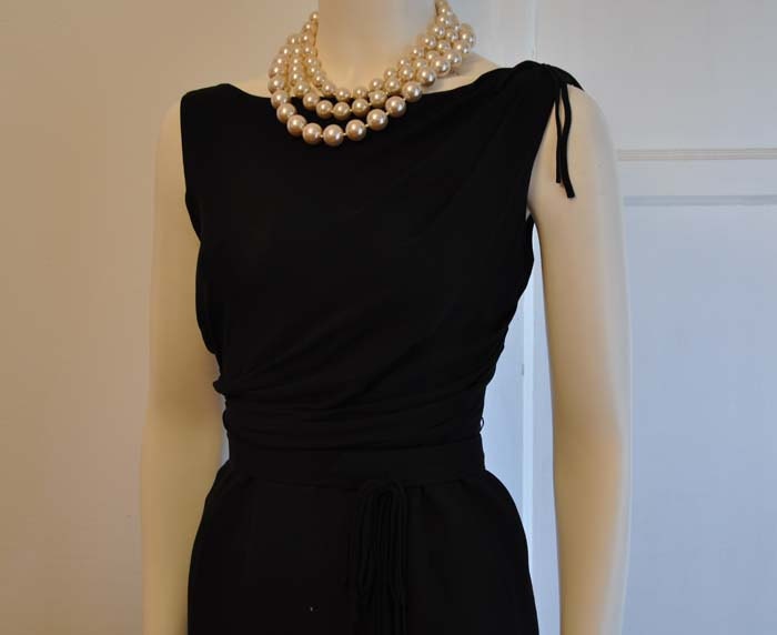 1950s dress / Vintage 50's Dress Black Ruched with Bow Shoulder and Belt