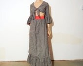 1970's Boho Top / Vintage 70's Reversible Daisy May Wrap Skirt and Midriff Blouse